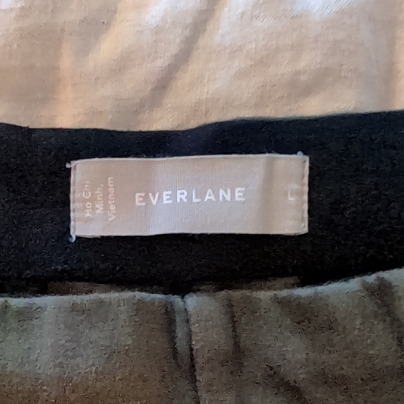 Everlane "The Dream Pant" In Dark Forest - Picture 5 of 5